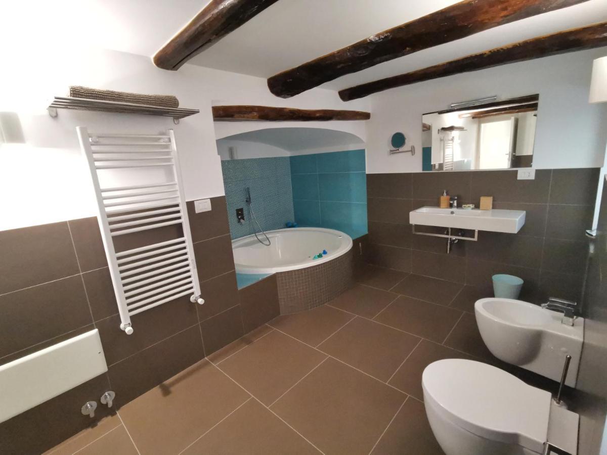 Casa Del Sole Hotel Наполи Екстериор снимка